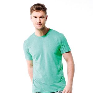 camiseta cuello redondo hombre gildan